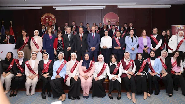 وزير الاتصالات يشهد تخريج الدفعة الأولى لبرنامج ال