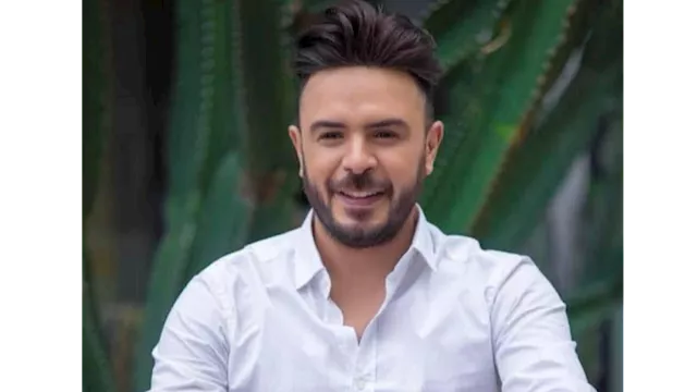 الفنان أحمد الشريف