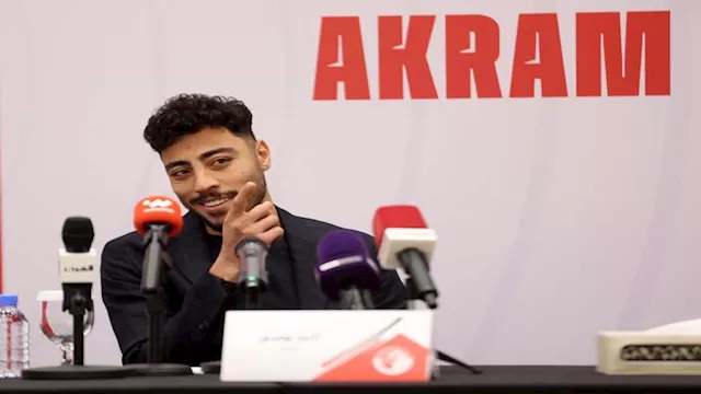 أكرم توفيق (4)