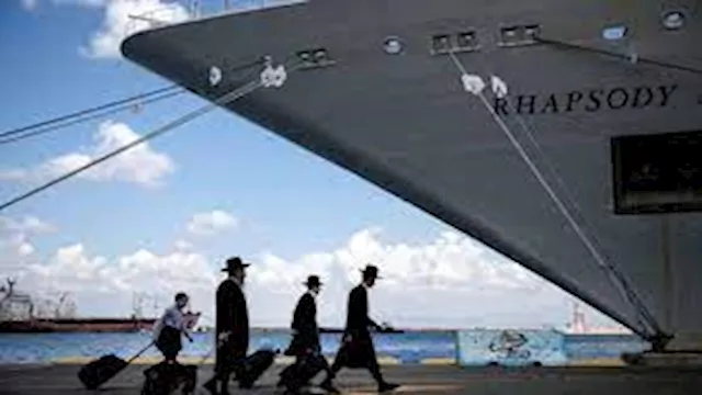 إسرائيليون يهربون سرا إلى قبرص 