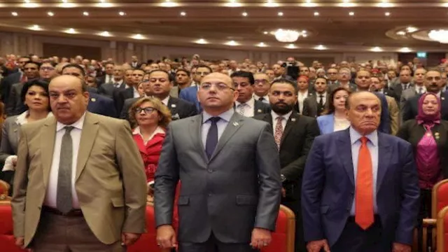 الدكتور أحمد العطيفي