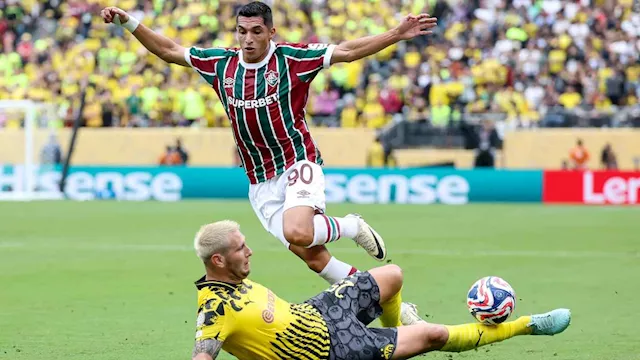 بوروسيا دورتموند ضد فلومينينسي