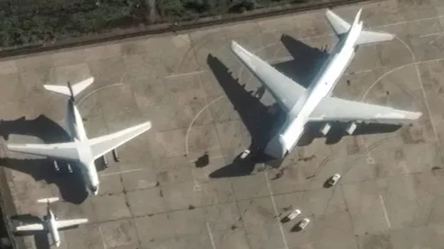 رصد طائرات تغادر إيران  أرشيفية 