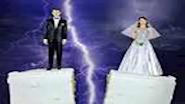 قنبلة في حفل زفاف تحوله لمأتم