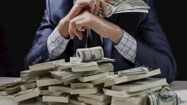 8 عادات مدهشة لأغنى الناس في العالم