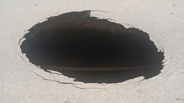 هبوط أرضي فى منطقة الشونة