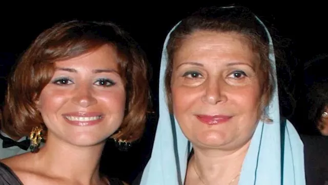 زيزي مصطفى ومنة شلبي