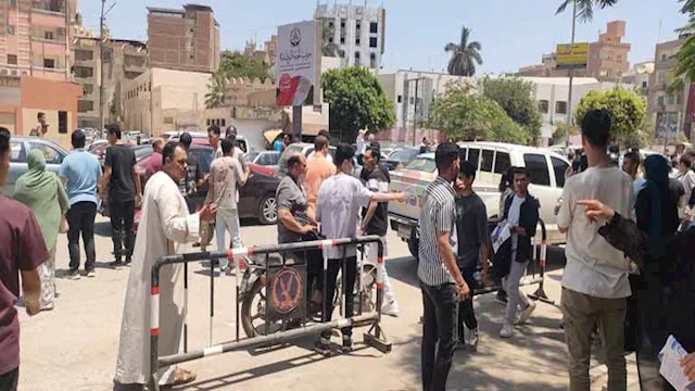 طلاب الثانوية العامة 