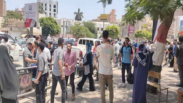 طلاب الثانوية