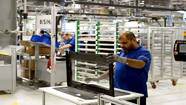 مصانع إنتاج الأجهزة الكهربائية