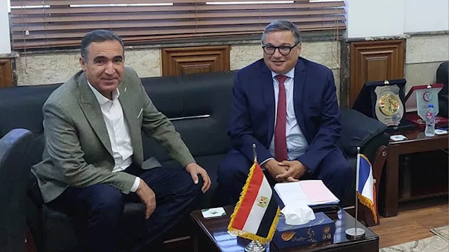 رئيس ''الخدمات البيطرية'' يبحث مع المستشار الزراعي