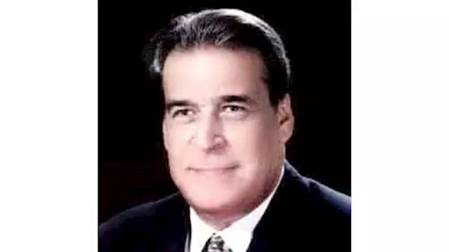 الدكتور جمال أبو المكارم