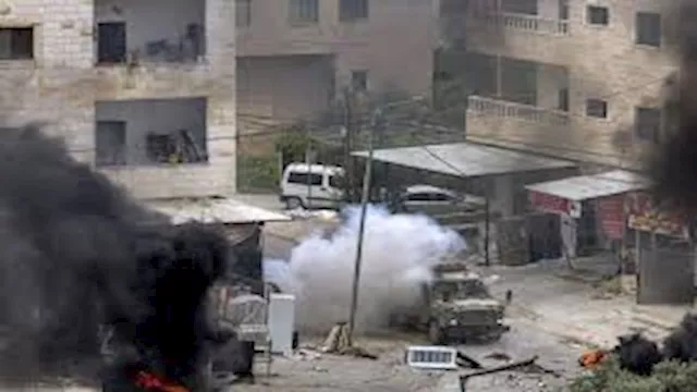 انفجار عبوة ناسفة بآلية إسرائيلية وسط جنين