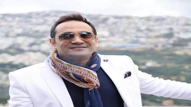 المطرب محمد عواد