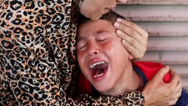 ما الذي فعلته ''غارة إسرائيلية'' بـ 8 أطفال في دير