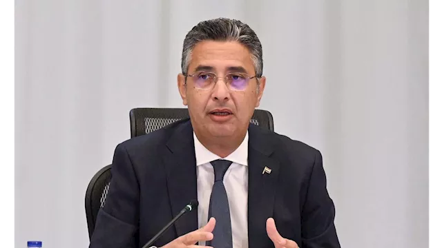 الدكتور شريف فاروق