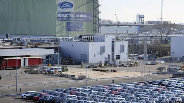 حملة استدعاء سيارات فورد - أرشيفية