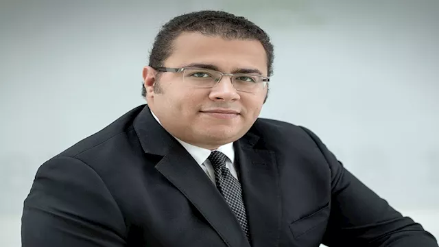 محمد أبو باشا كبير الاقتصاديين