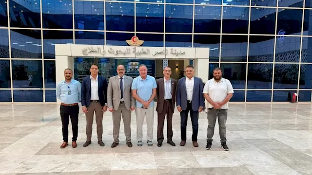 الخطيب يزور معهد ناصر