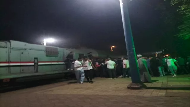 أزمة القطار المعطل