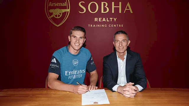 جيوكيريس لاعبا لأرسنال