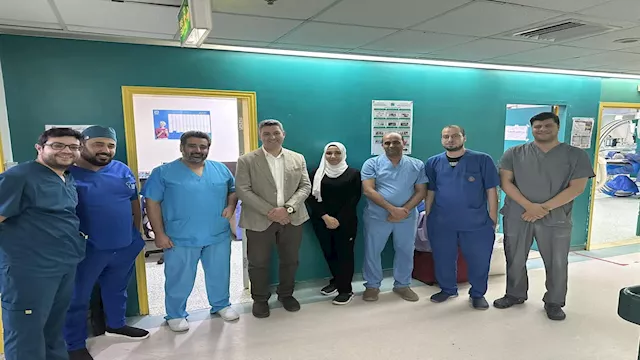 الفريق الطبي