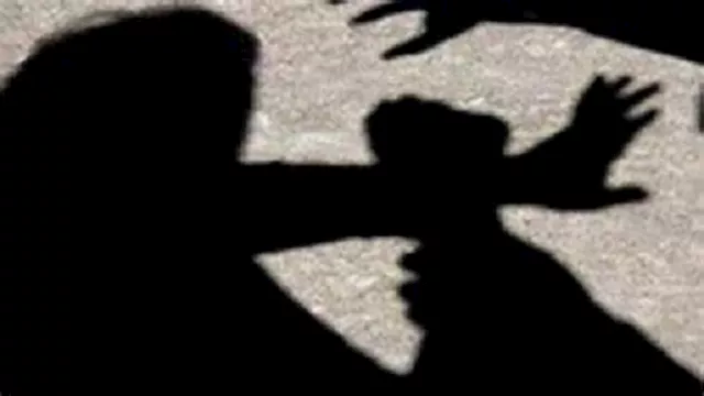 الاعتداء على شاب