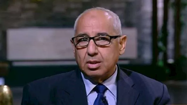 الدكتور علي عوف