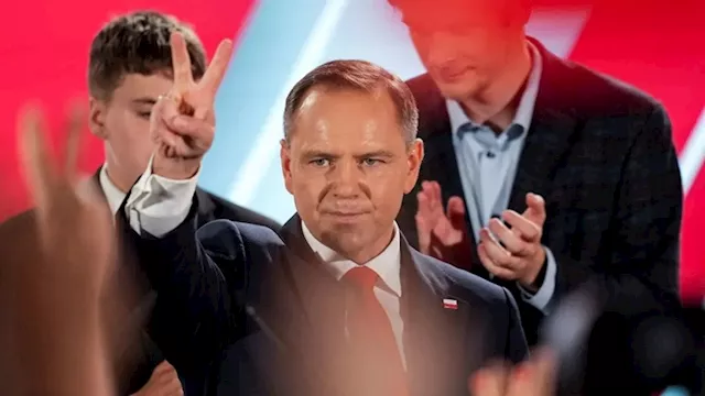 الرئيس البولندي كارول نافروتسكي