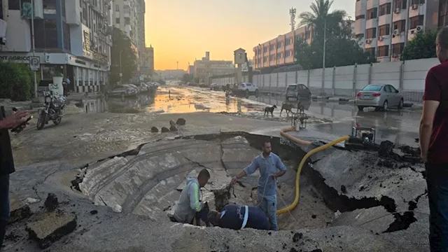  إصلاح ماسورة مياه