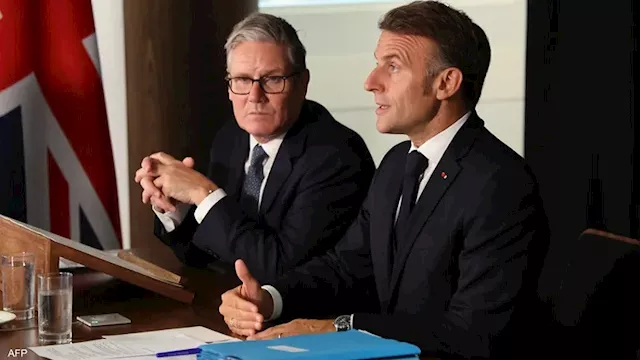 إيمانويل ماكرون وكير ستارمر