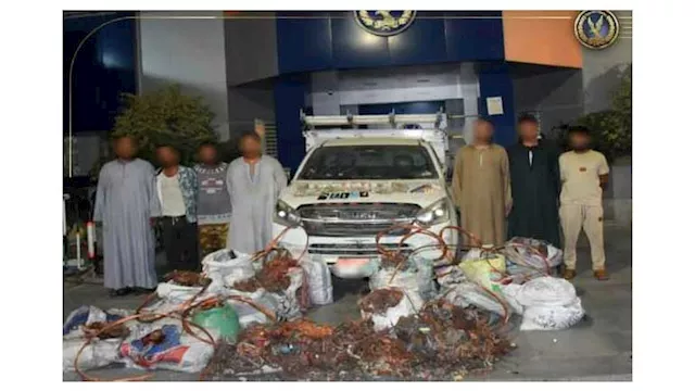 المتهمين + المضبوطات 