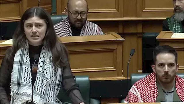 طرد نائبة نيوزيلندية من البرلمان