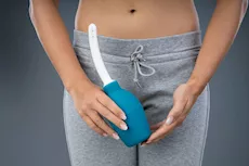 الدش المهبلي يمنع الحمل- حقيقة أم خرافة؟