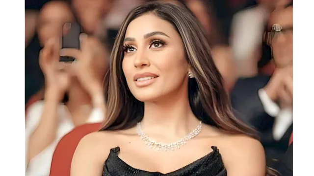 الفنانة دينا الشربيني