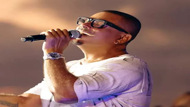 الهضبة عمرو دياب