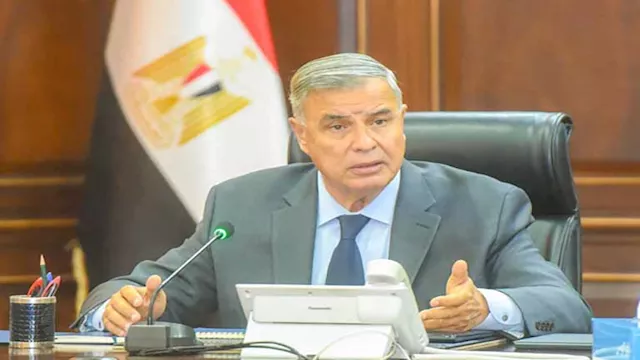 الفريق أحمد خالد محافظ الإسكندرية