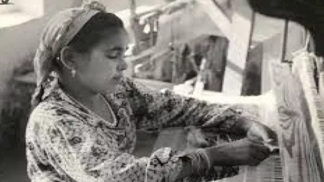 النسّاجة فاطمة عوض