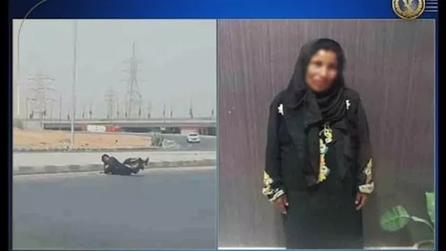 سيدة تلقي بنفسها أمام السيارات في الشرقية