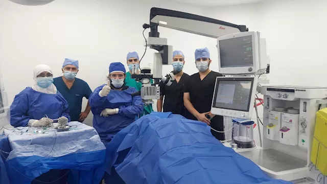 الفريق الطبي