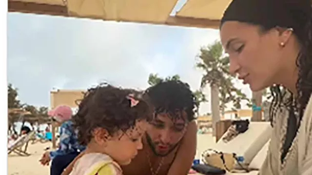 شام الذهبي وابنتها