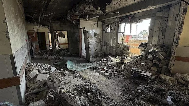 القصف الإسرائيلي لمجمع ناصر الطبي