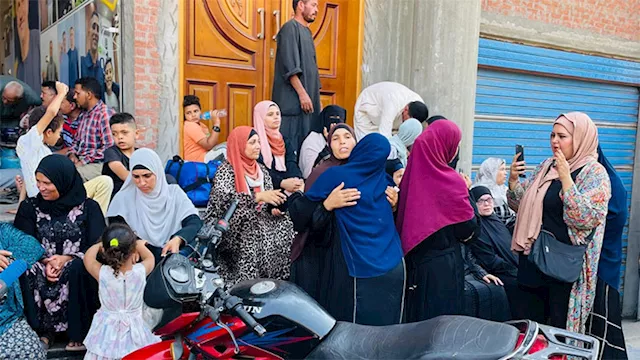 أمهات ضحايا حادث ''فتيات العنب'' 