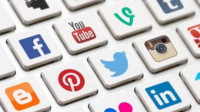 السوشيال ميديا