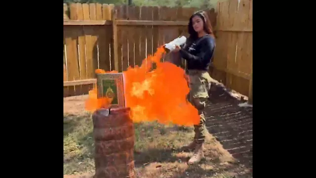 مسؤولة بحزب ترامب تحرق نسخة المصحف