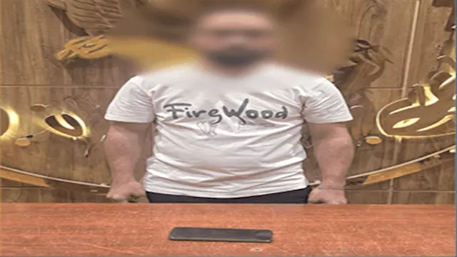 ضبط كوافير يصوّر سيدات خلسة في النزهة