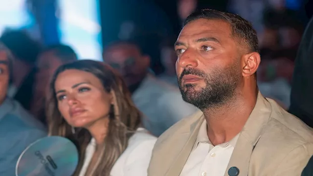 ميدو وزوجته (6)