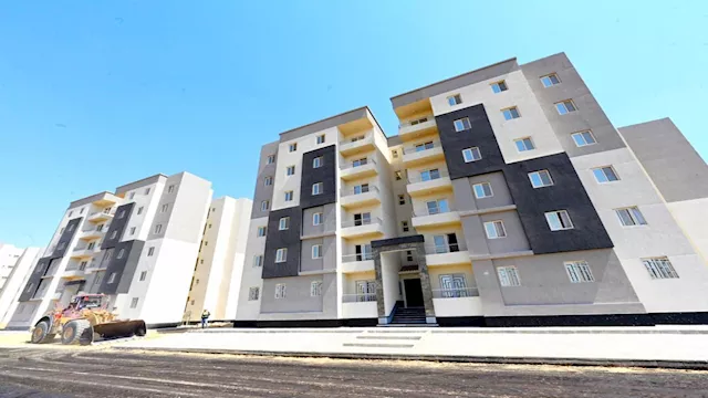 شقق الإسكان الاجتماعي