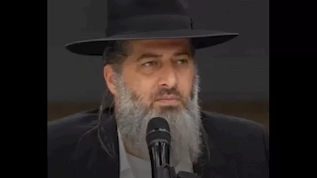 الحاخام اليهودي رونين شاولوف