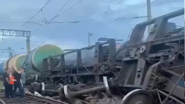 خروج قطار عن القضبان في روسيا